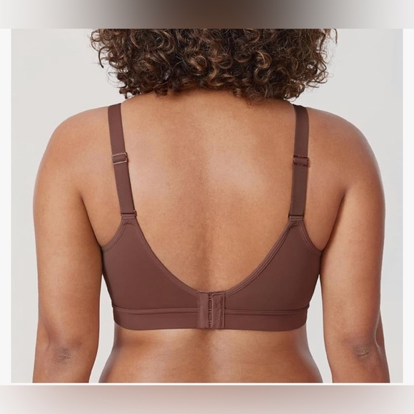 AISILIN Women's Plus Size Wireless Bra Support Comfort Full Coverage 
Size 44B - Picture 2 of 11